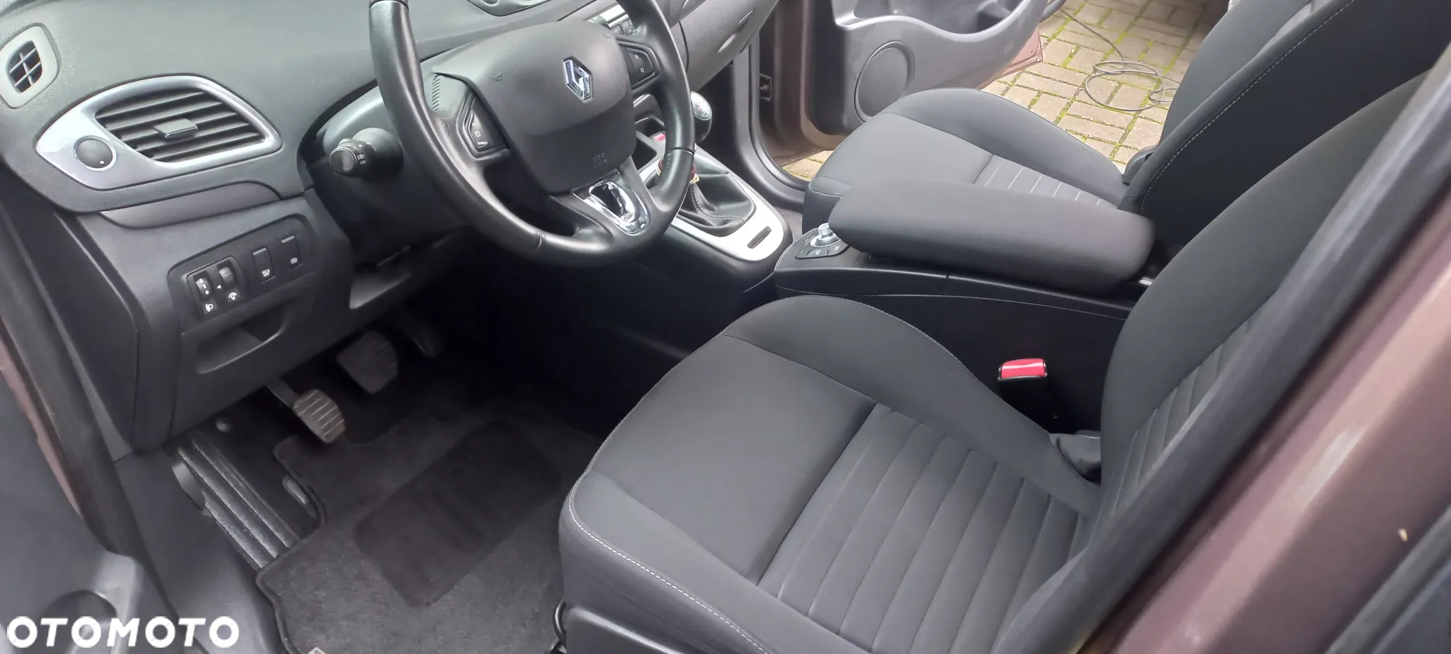 Renault Scenic 1.5 dCi Limited - 7
