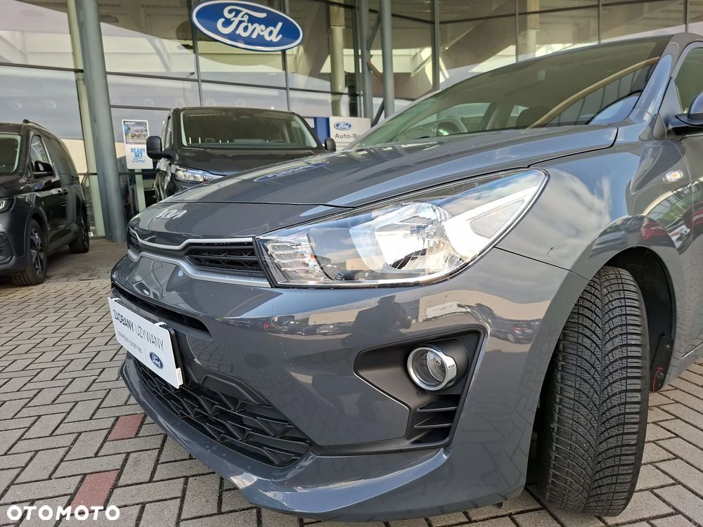 Kia Rio 1.2 M - 10