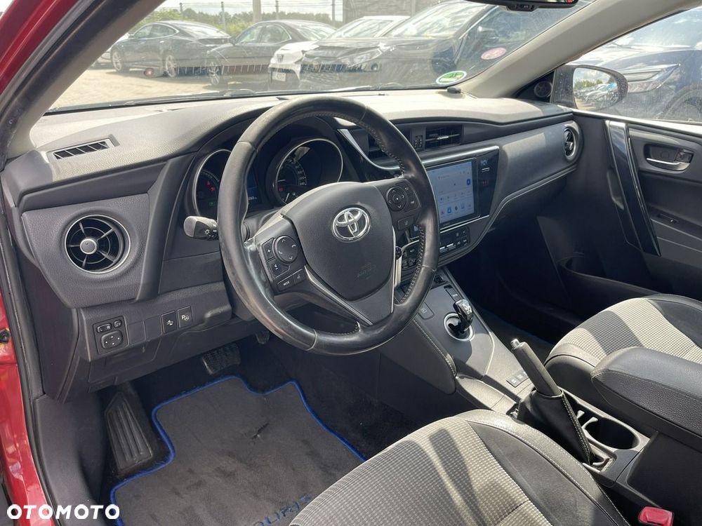 Toyota Auris Hybrid 135 Prestige - 9