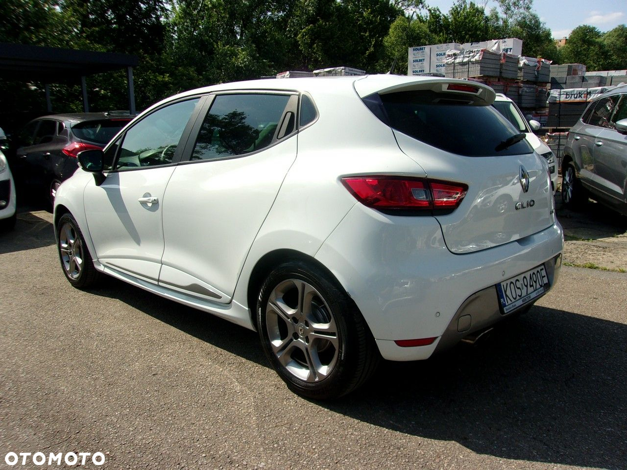 Renault Clio - 8