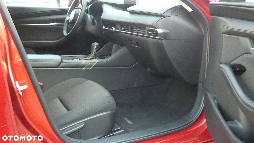 Mazda 3 - 9