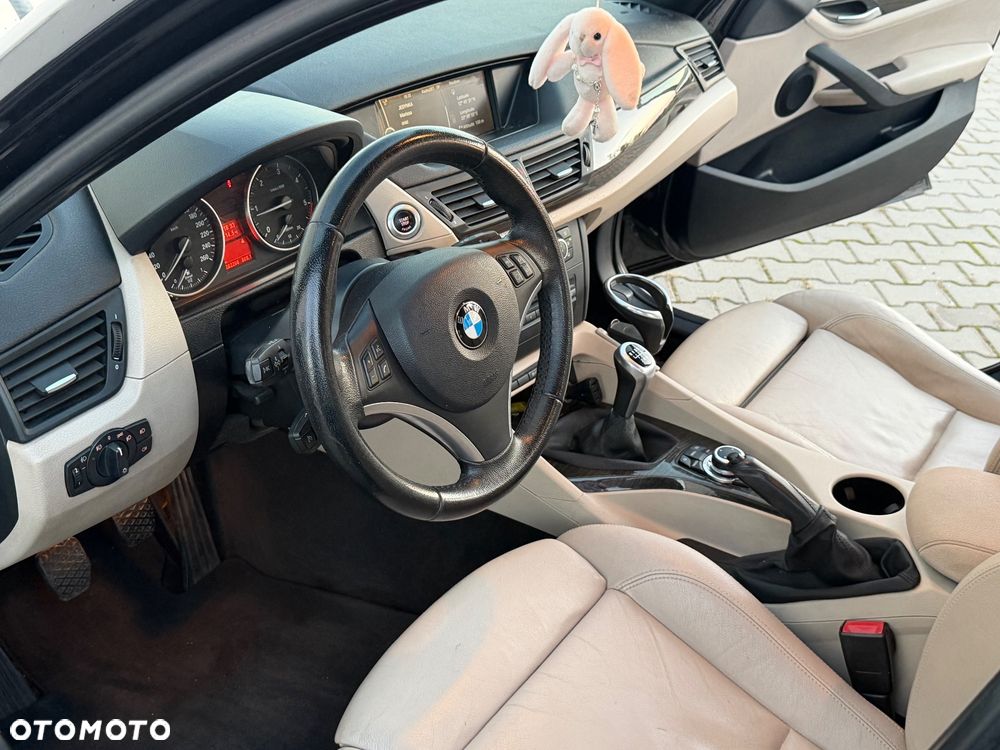 BMW X1 xDrive18d - 35