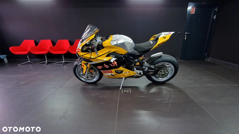 Ducati Panigale V4S - 6