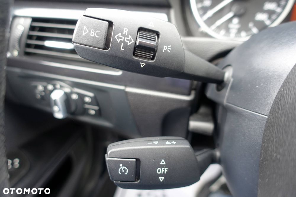 BMW Seria 3 - 20