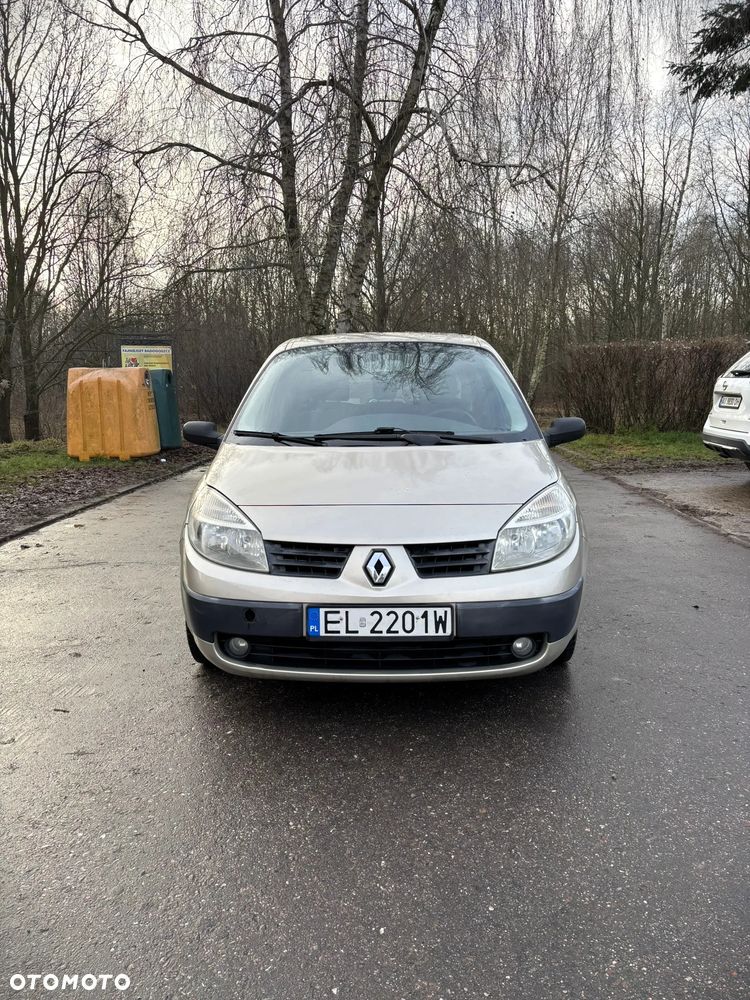 Renault Scenic 1.6 16V Confort Expression - 2