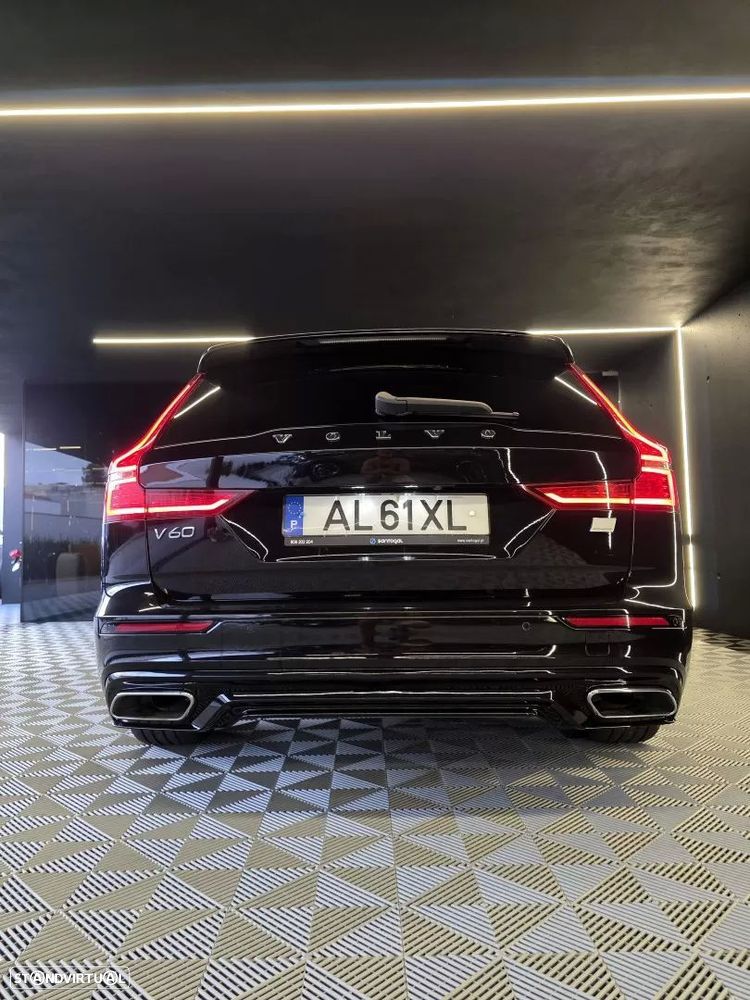 Volvo V60 2.0 T6 AWD TE R-Design - 4