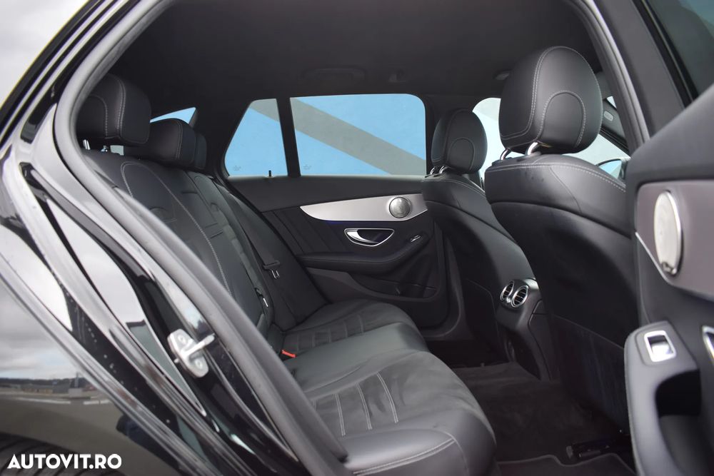 Mercedes-Benz C - 13