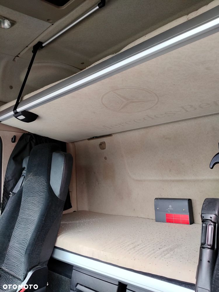 Mercedes-Benz Actros 1842 - 7