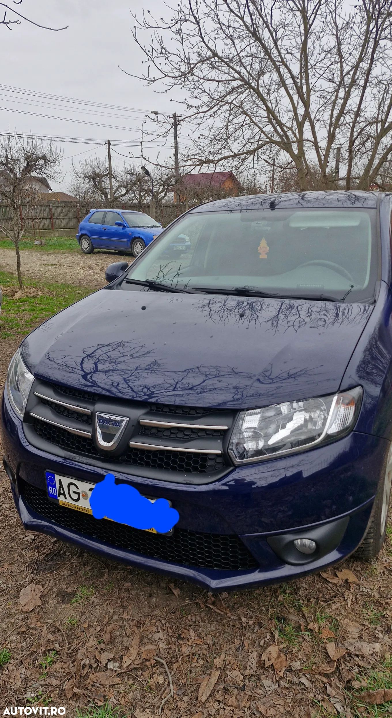 Dacia Sandero - 1