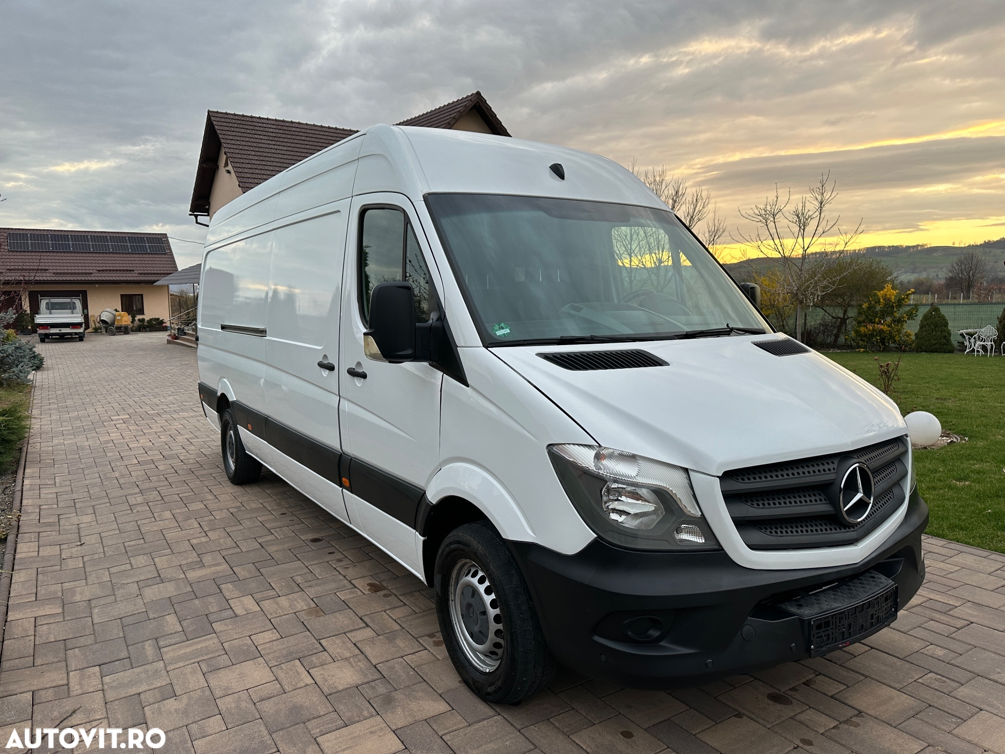 Mercedes-Benz Sprinter 316 Maxi - 2