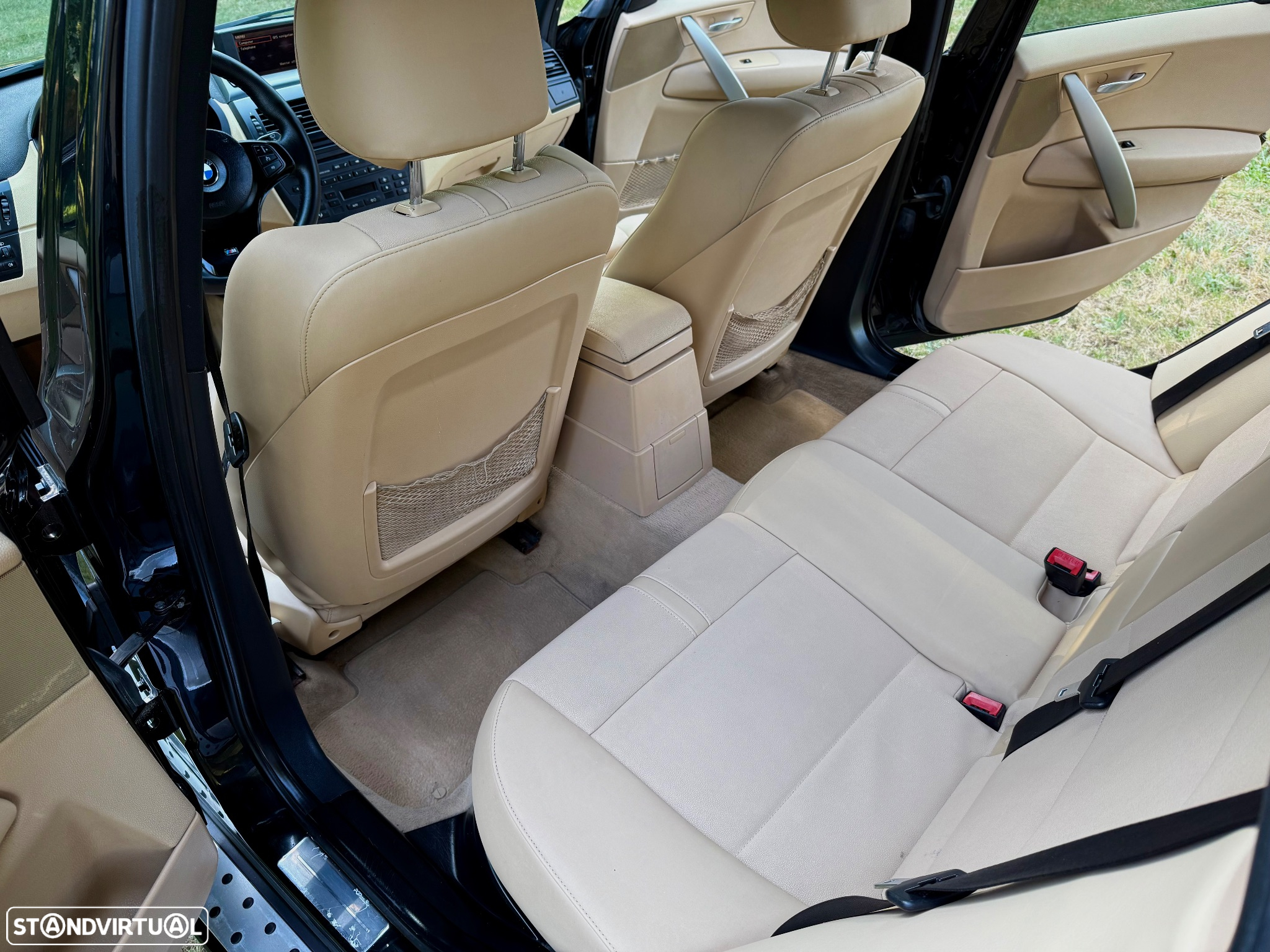BMW X3 2.0 d - 10