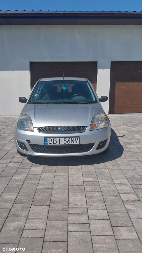 Ford Fiesta 1.4 TDCI - 2