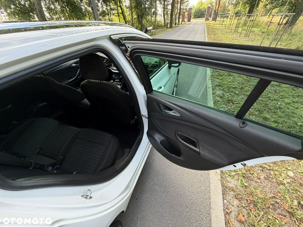 Opel Astra - 28