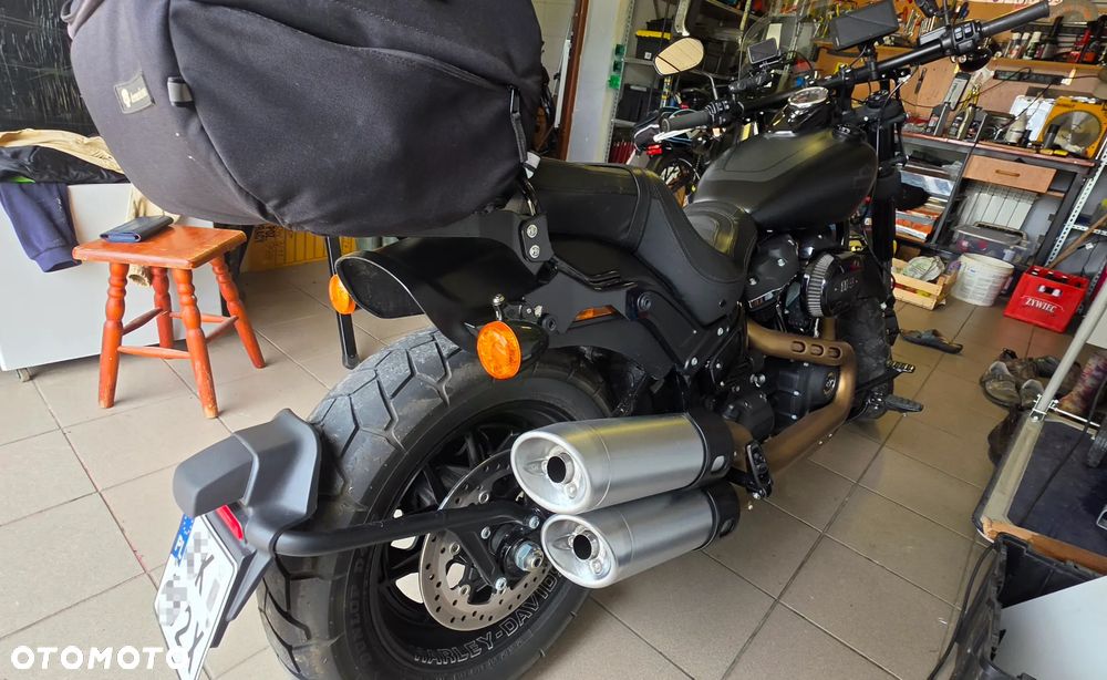 Harley-Davidson Softail Fat Bob - 21