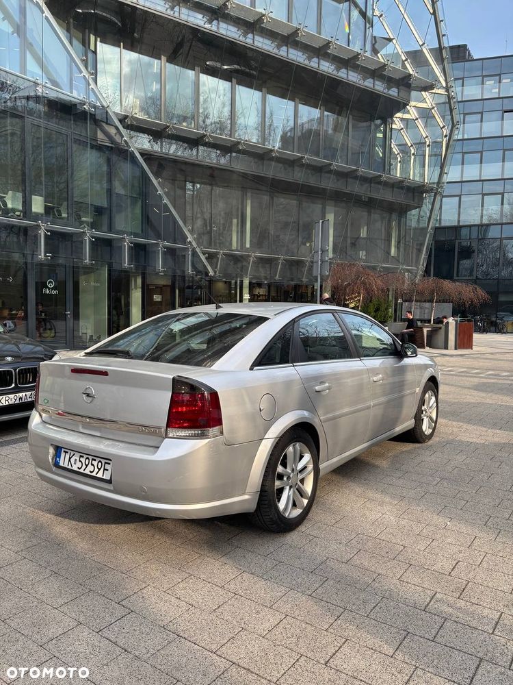 Opel Vectra 1.9 CDTI Comfort - 4
