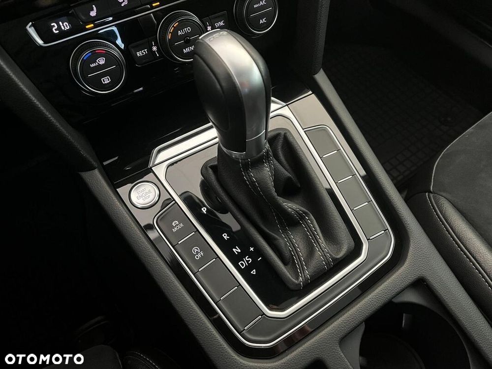 Volkswagen Arteon 2.0 TSI R-Line DSG - 39