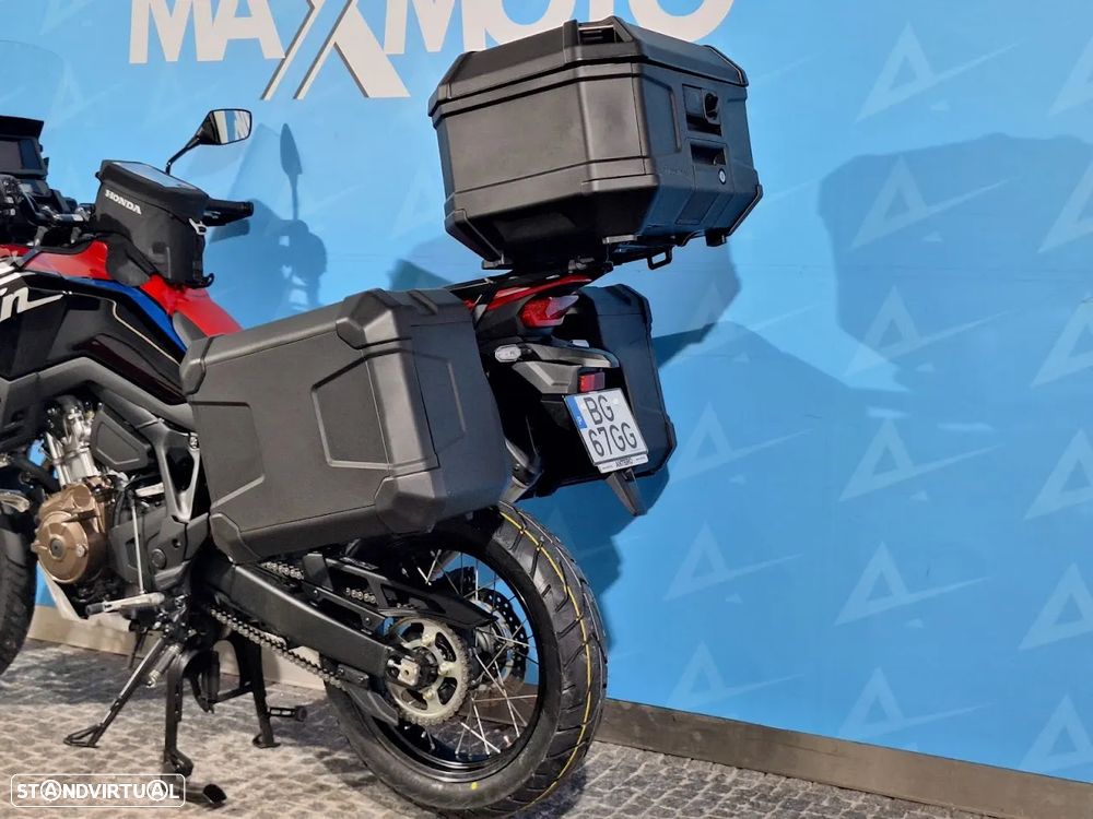 Honda Africa Twin 1100 - 7