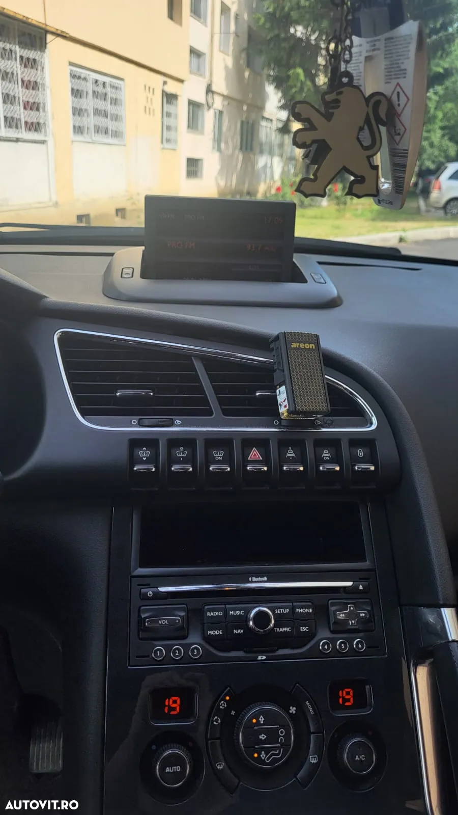 Peugeot 3008 2.0 HDI FAP Premium - 21