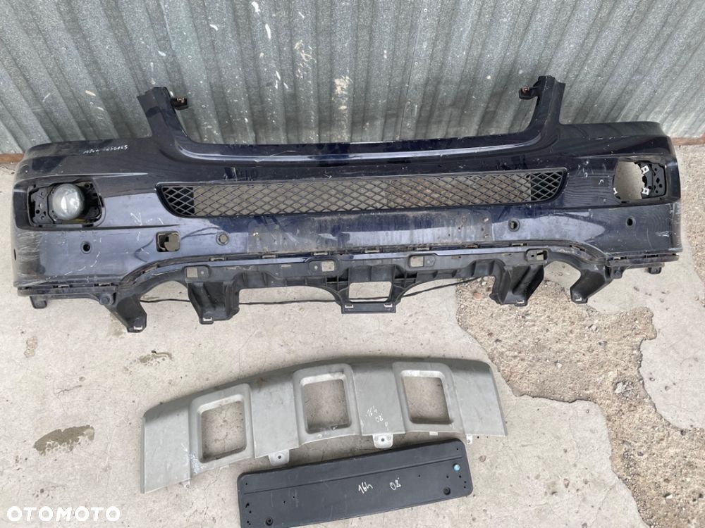 MERCEDES ML 164 zderzak przedni przód kratka halogen podkładka tablicy - 1