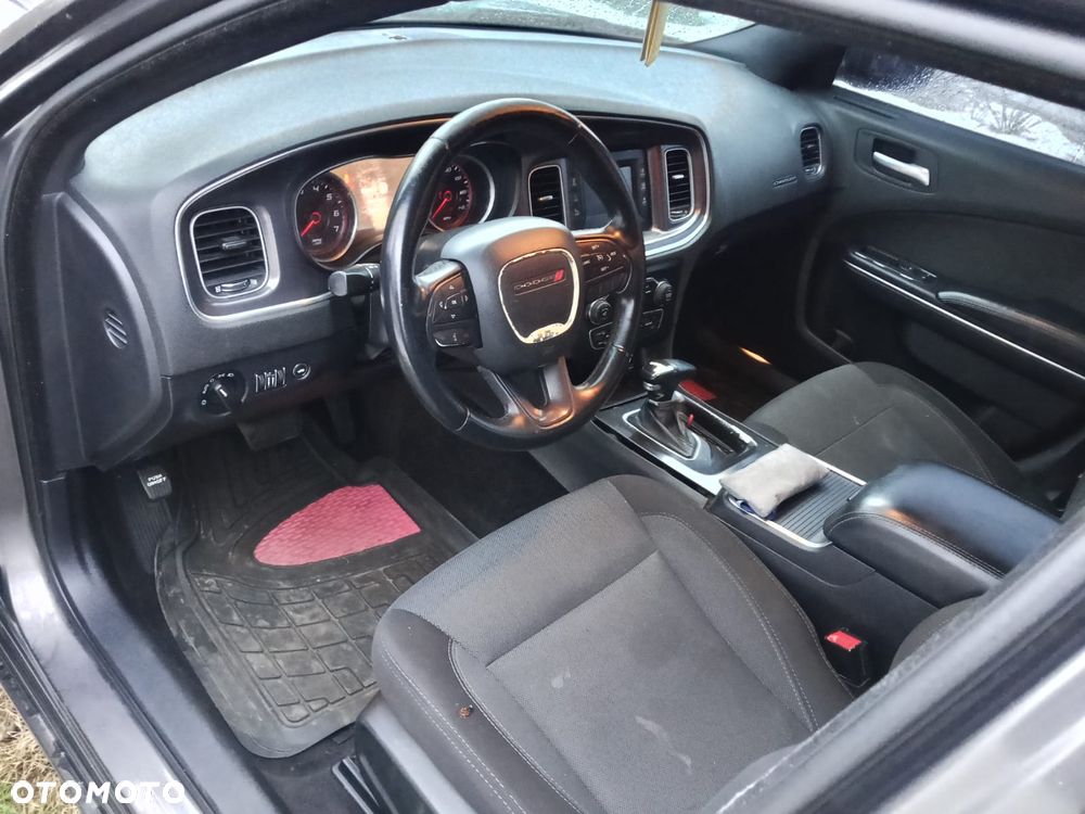 Dodge Charger - 7