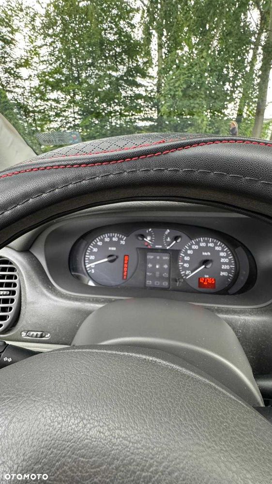 Renault Scenic - 8