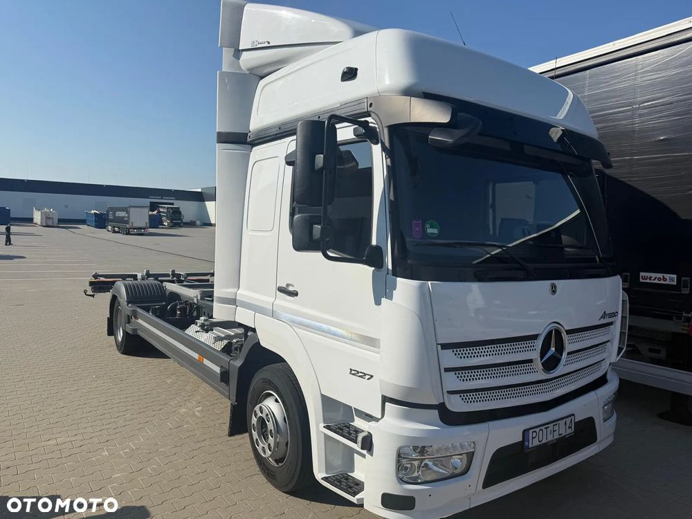 Mercedes-Benz ATEGO - 2