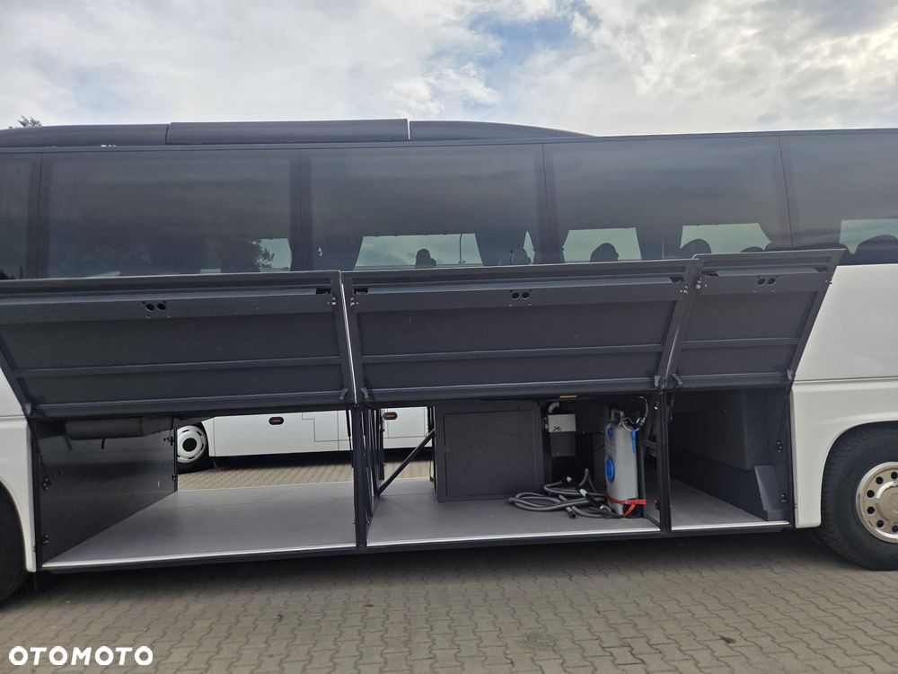 VDL BOVA FHD 2 / SPROWADZONA / WC / 59 MIEJSC / EURO 6 - 16