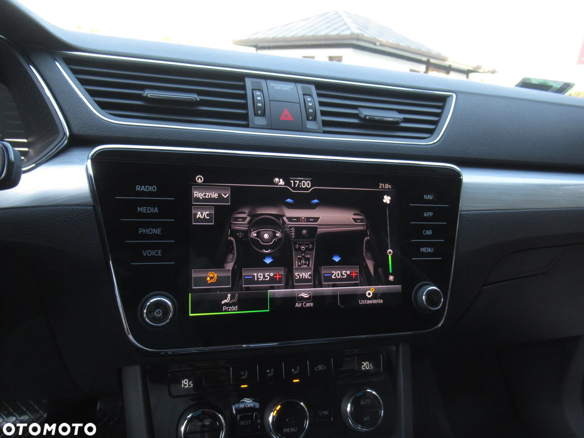 Skoda Superb 2.0 TSI Ambition DSG - 34