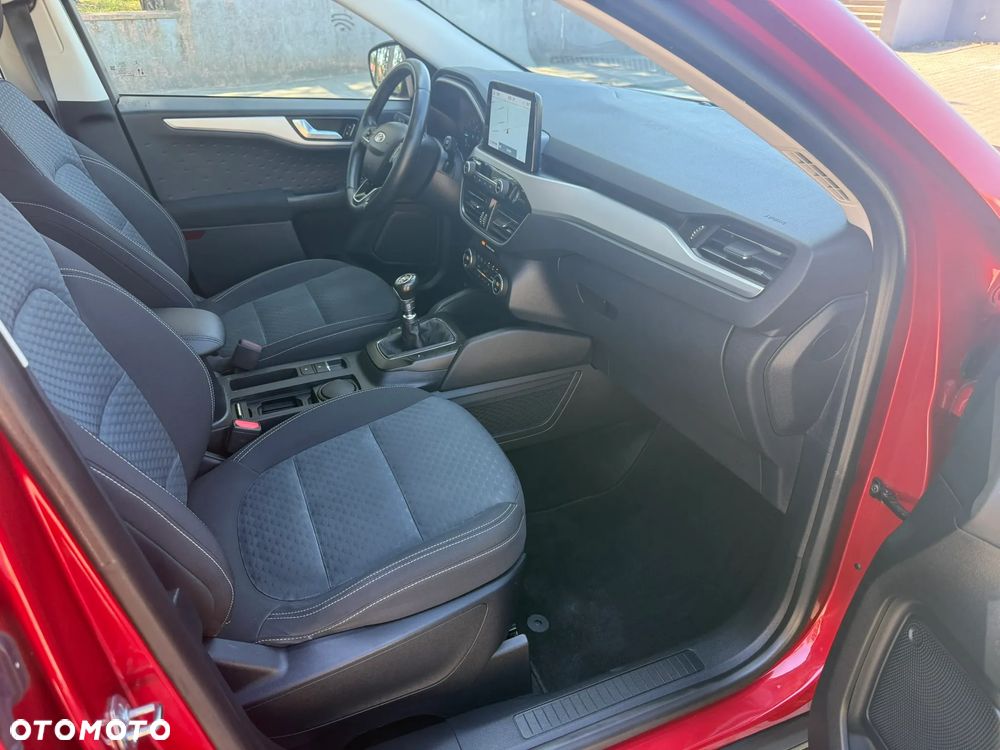 Ford Kuga 2.0 EcoBlue Hybrid TITANIUM - 36