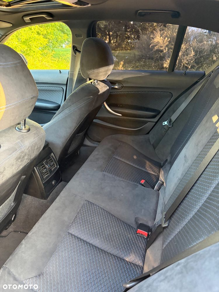 BMW Seria 1 120d M Sport - 13