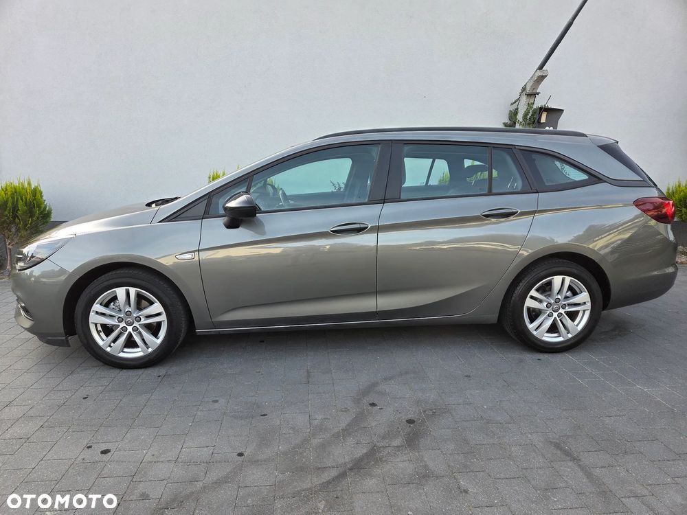 Opel Astra 1.2 T Business Elegance S&S - 4