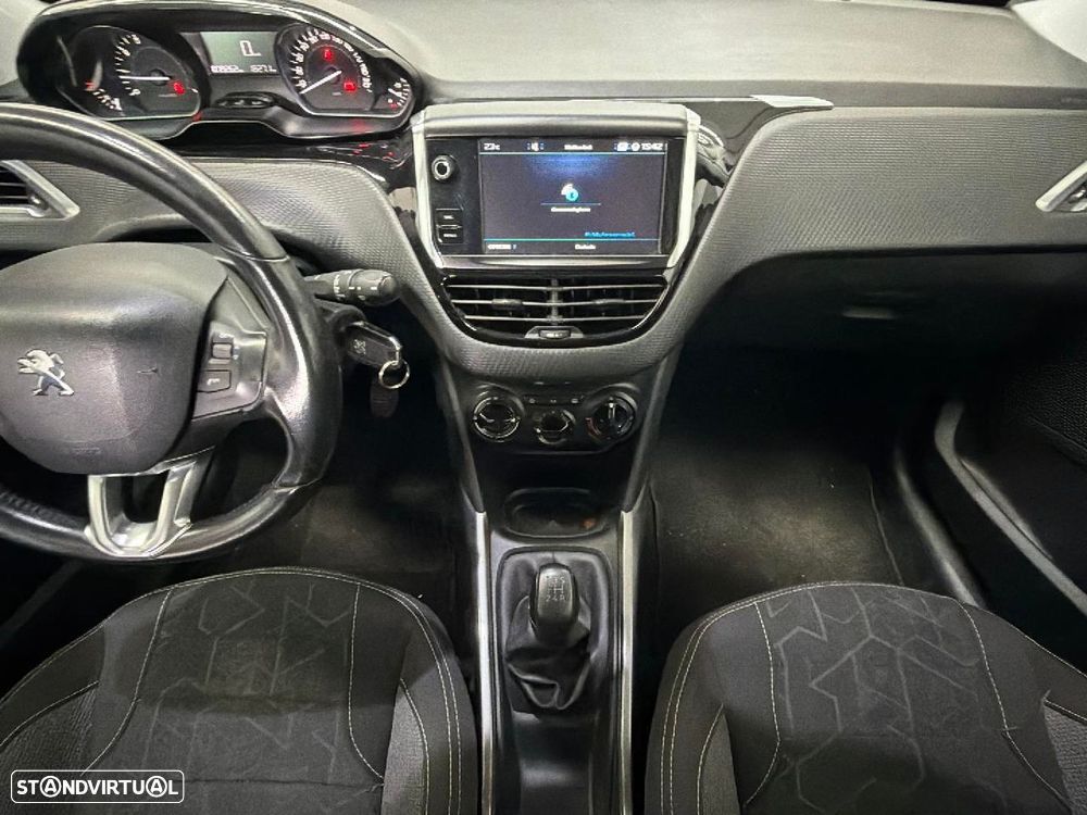 Peugeot 2008 1.2 PureTech Active - 9