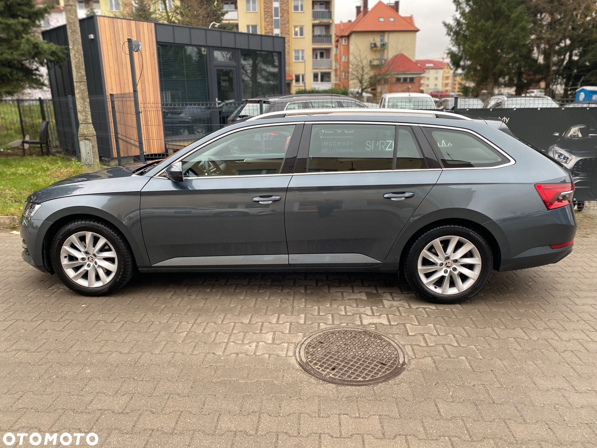 Skoda Superb 1.5 TSI ACT Ambition DSG - 7