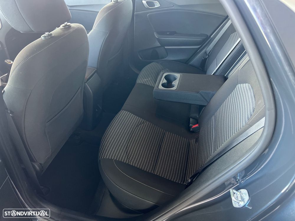Kia XCeed 1.0 T-GDI Dynamic - 13