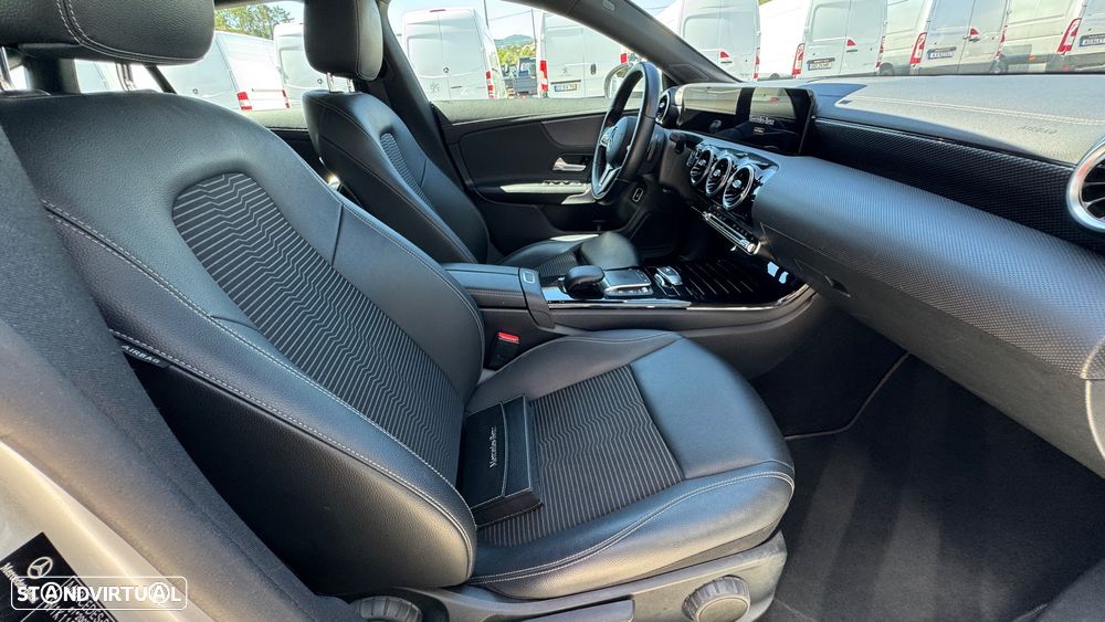 Mercedes-Benz CLA 250 e Shooting Brake Style Plus - 34