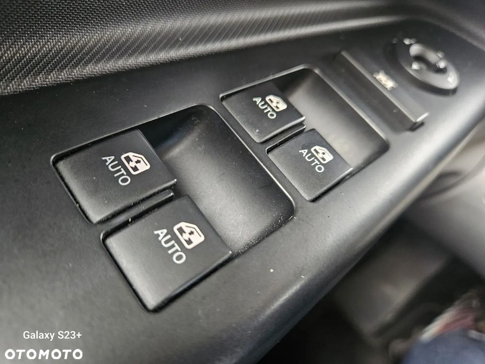 Kia Ceed 1.4 CVVT LX - 9