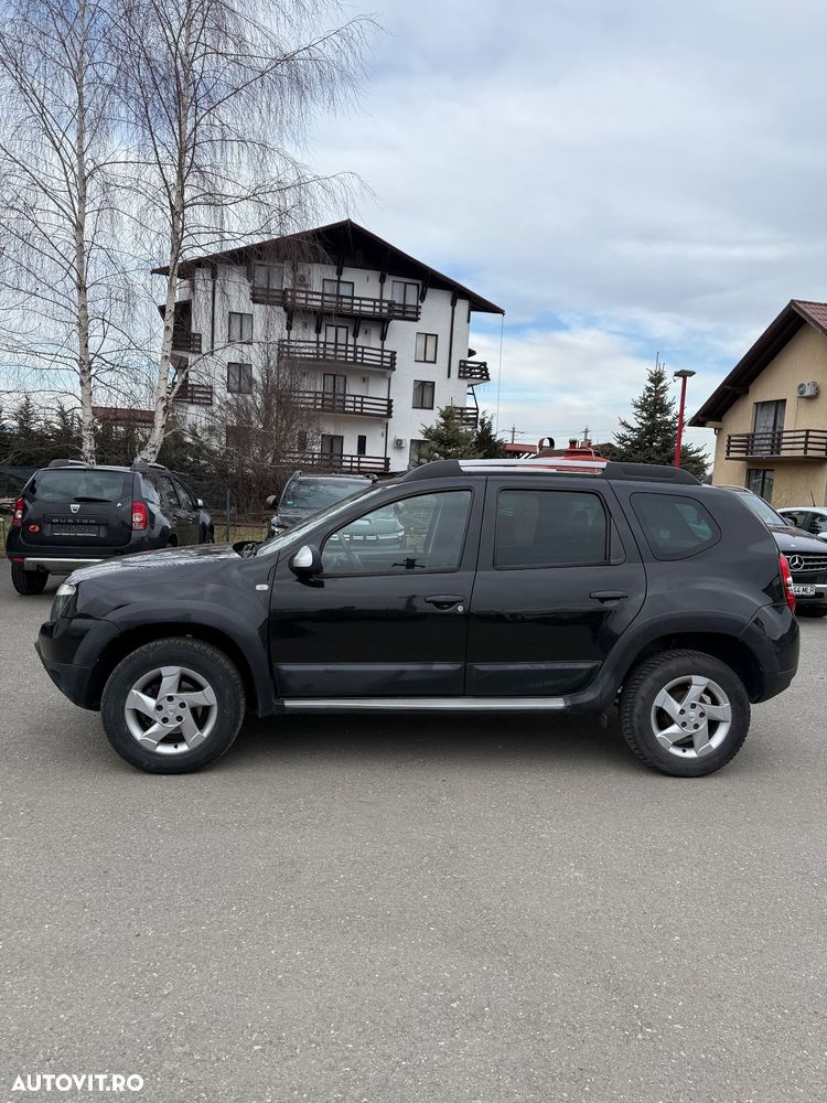 Dacia Duster 1.6 4x4 Laureate - 3