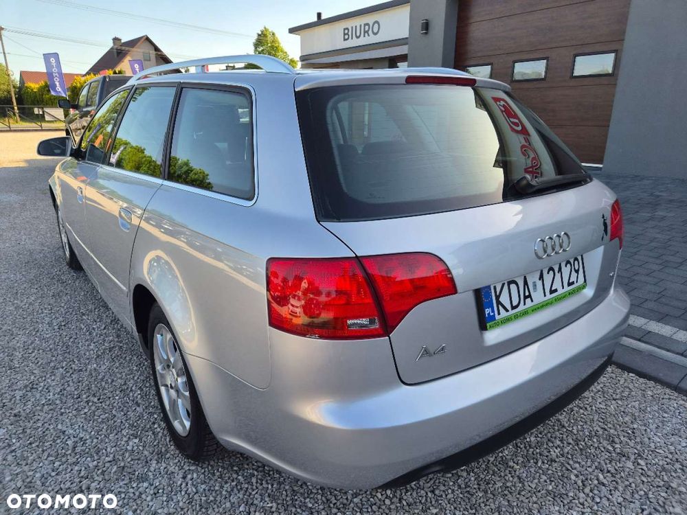 Audi A4 Avant - 6