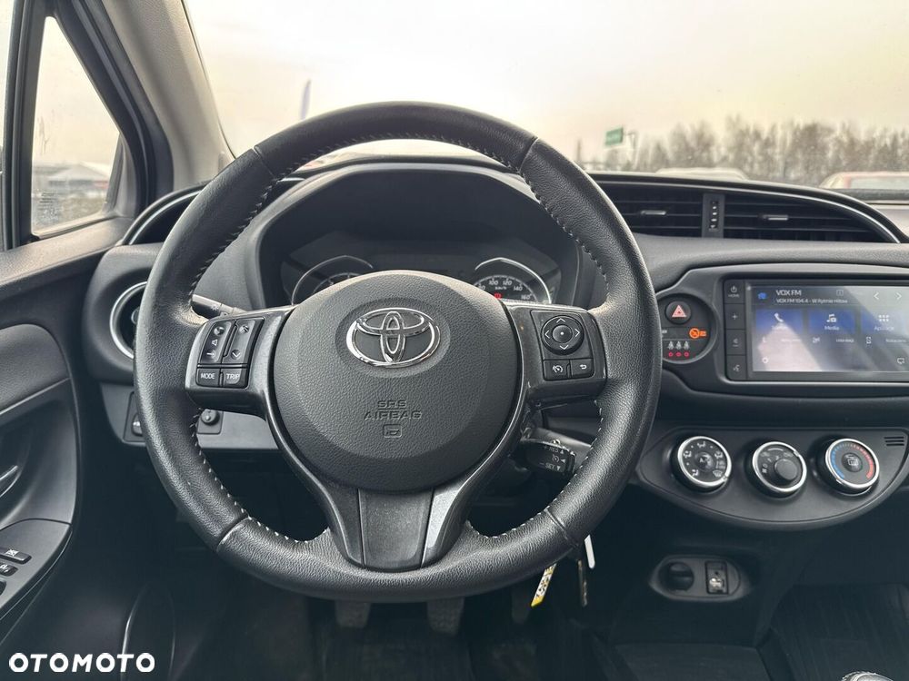 Toyota Yaris - 13