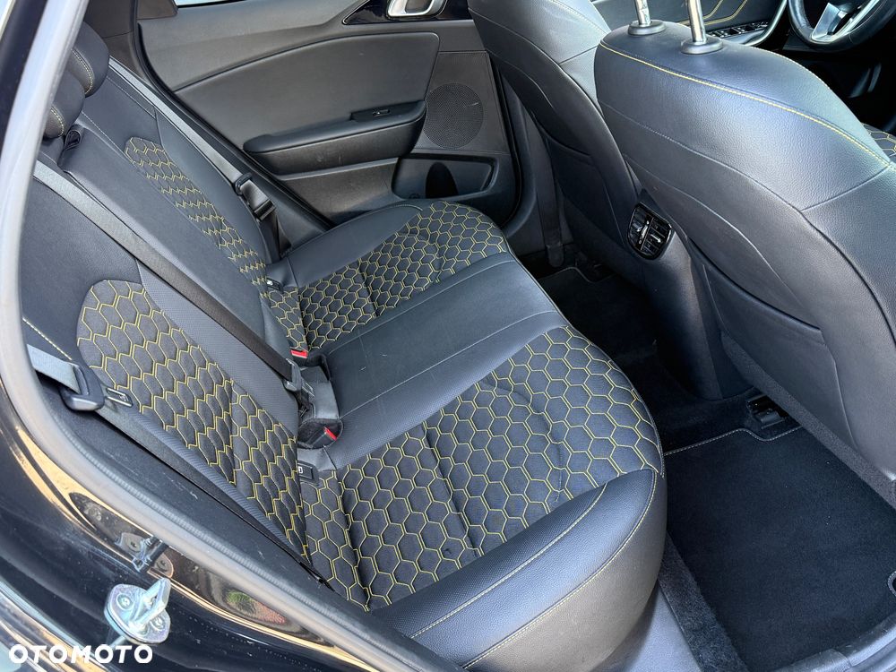 Kia XCeed 1.5 T-GDI OPF DCT7 VISION - 13