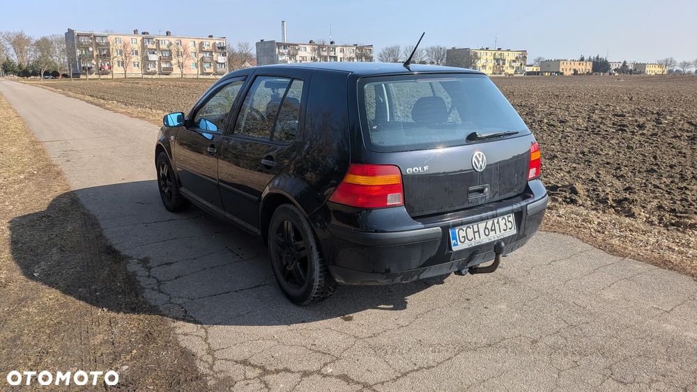 Volkswagen Golf 1.4 Basis - 4