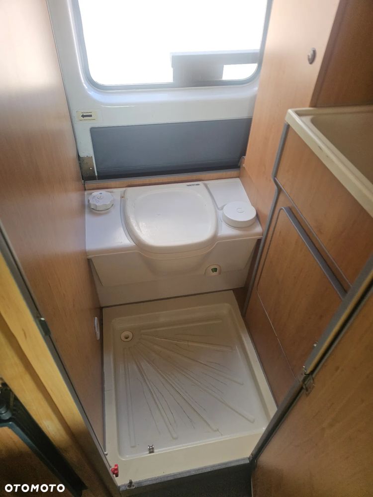 Mercedes-Benz sprinter - 30