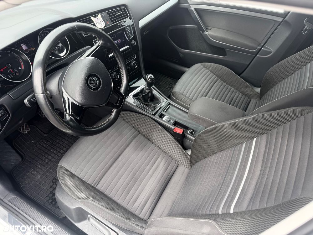 Volkswagen Golf 1.6 BlueTDI Cup - 12