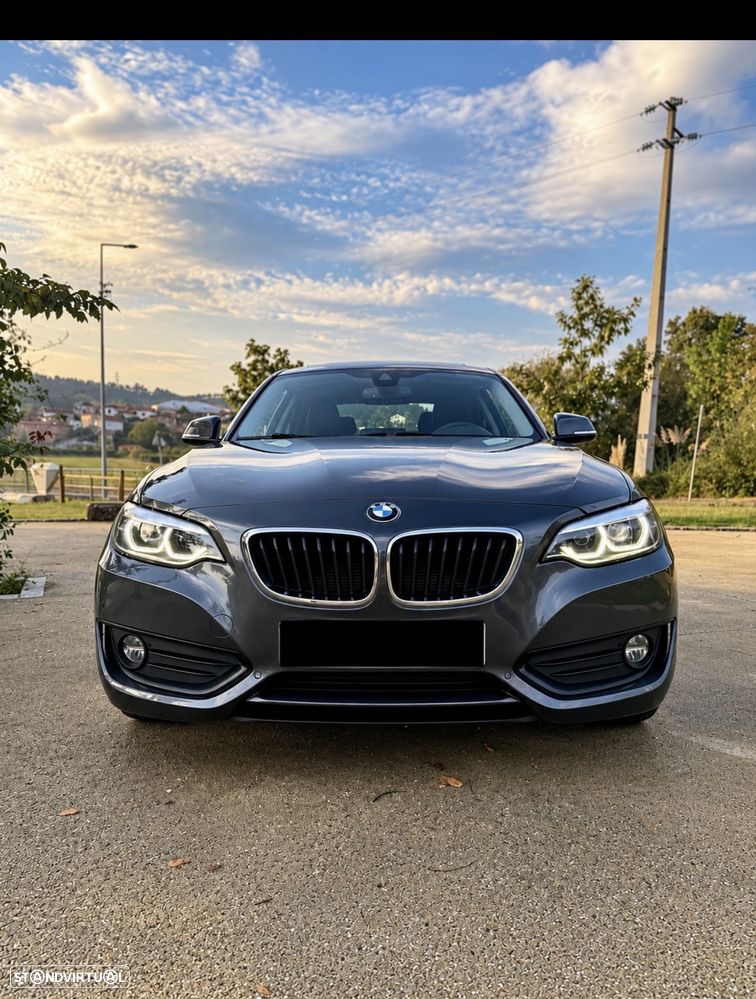 BMW 218 d Luxury Line - 3