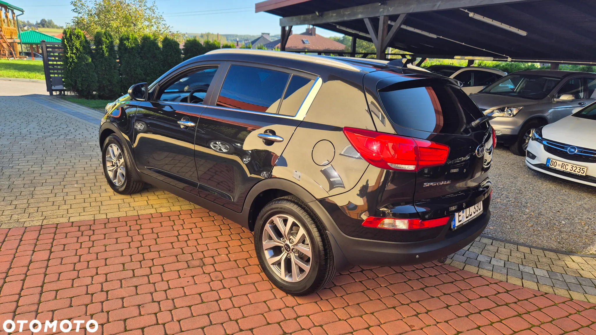 Kia Sportage 1.7 CRDI 2WD ISG Dream-Team Edition - 8