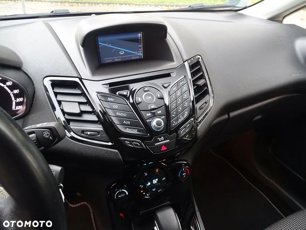 Ford Fiesta 1.0 EcoBoost Powershift Titanium - 15