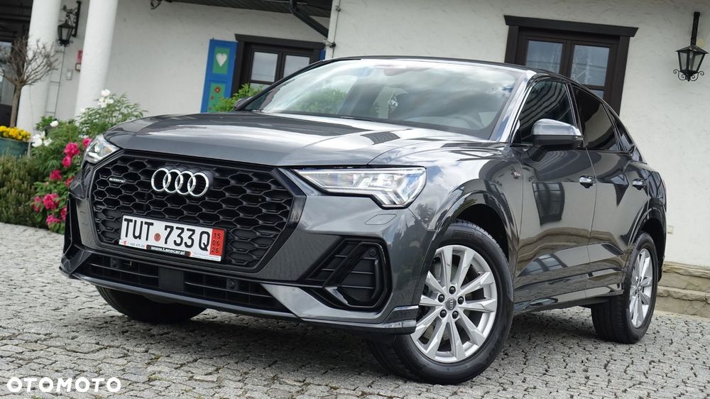 Audi Q3 Sportback - 1
