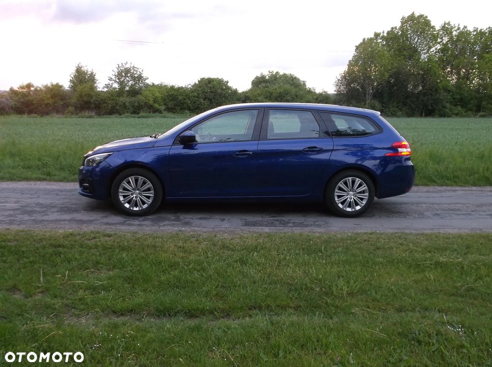 Peugeot 308 PureTech 130 GPF EAT8 Black Edition - 3