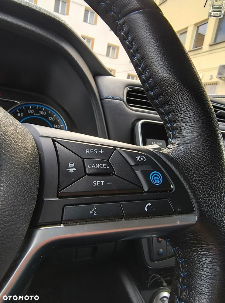 Nissan Leaf 40 kWh Visia - 29