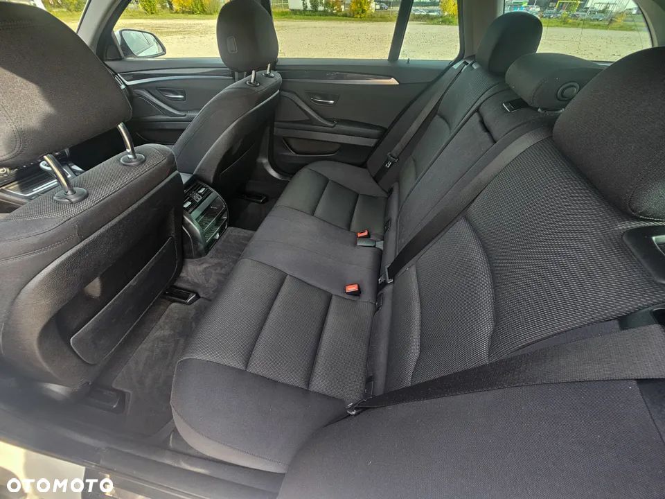 BMW Seria 5 - 31
